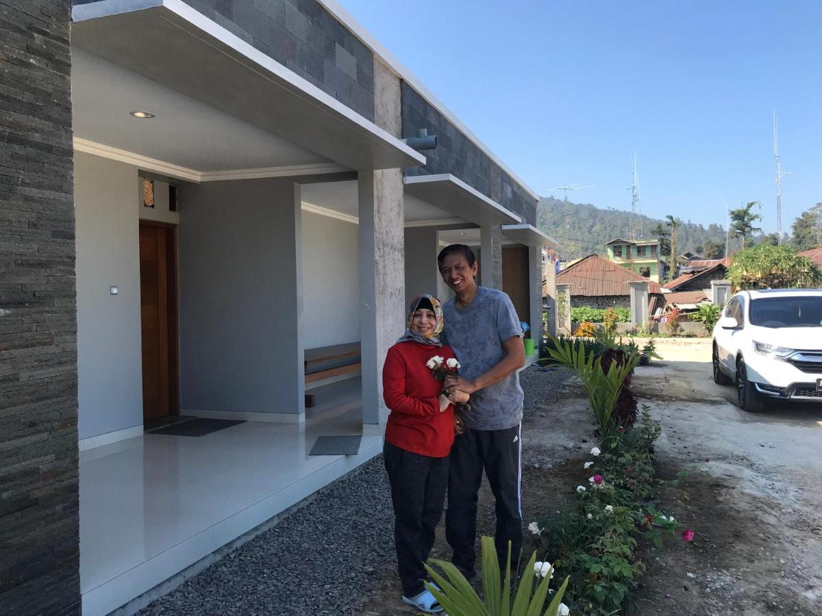 De Villa Cetho Karanganyar  Exterior photo